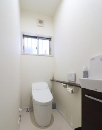 佐賀市大和町、中古一戸建てのトイレ画像です