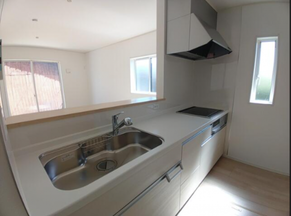 佐賀市大和町、新築一戸建てのキッチン画像です