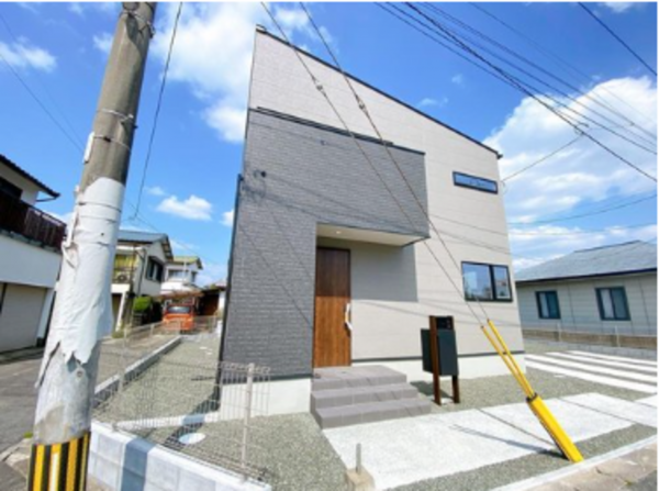 佐賀市八戸溝、新築一戸建ての外観画像です