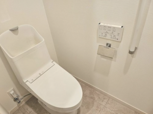 佐賀市新中町、中古マンションのトイレ画像です