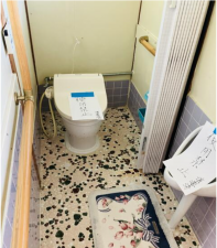 佐賀市久保泉町、中古一戸建てのトイレ画像です