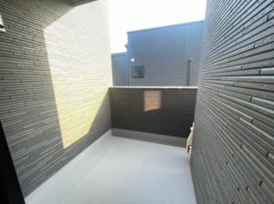 佐賀市多布施、新築一戸建てのバルコニー画像です