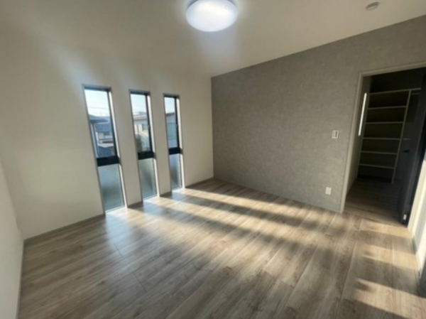 佐賀市多布施、新築一戸建ての内装画像です