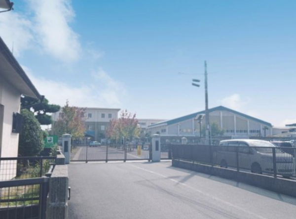 佐賀市多布施、新築一戸建ての中学校画像です