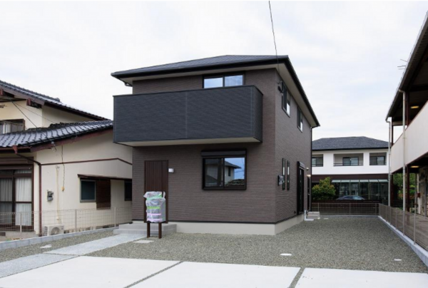 佐賀市八戸溝、新築一戸建ての外観画像です
