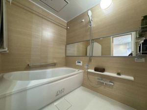 佐賀市駅前中央、中古マンションの風呂画像です
