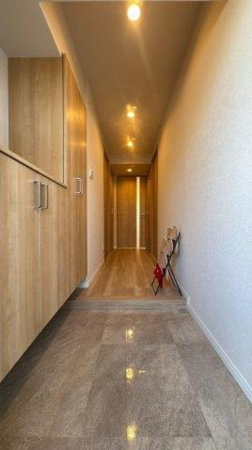 佐賀市駅前中央、中古マンションの玄関画像です