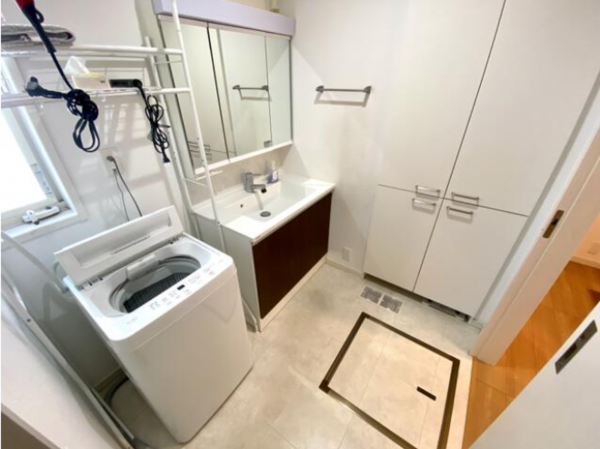 佐賀市大和町、中古一戸建ての洗面画像です