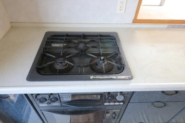 佐賀市開成、中古マンションのキッチン画像です
