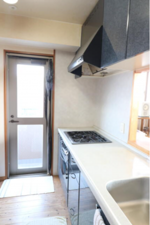 佐賀市開成、中古マンションのキッチン画像です