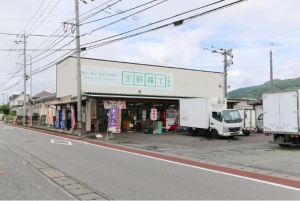 佐賀市大和町、新築一戸建てのスーパー画像です