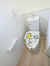 佐賀市大和町、新築一戸建てのトイレ画像です