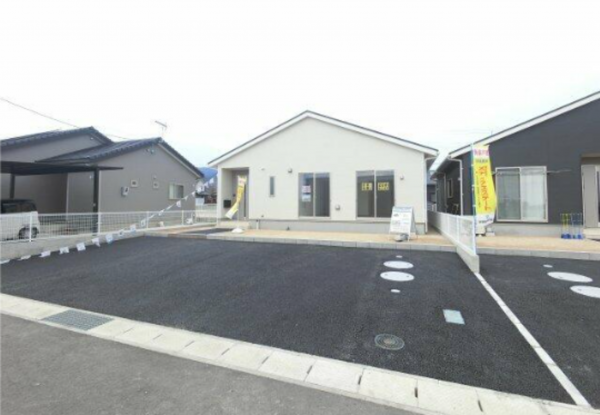 佐賀市大和町、新築一戸建ての外観画像です