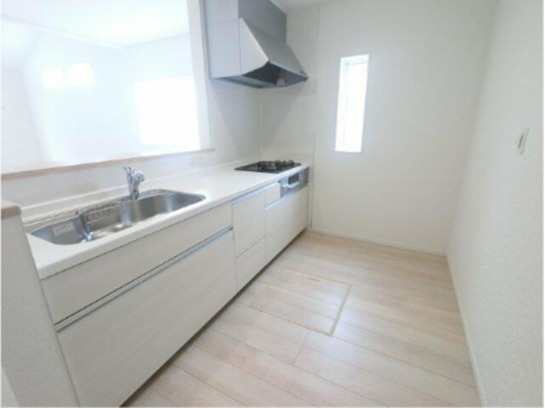 佐賀市大和町、新築一戸建てのキッチン画像です