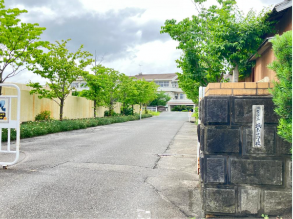 佐賀市兵庫町、新築一戸建ての中学校画像です