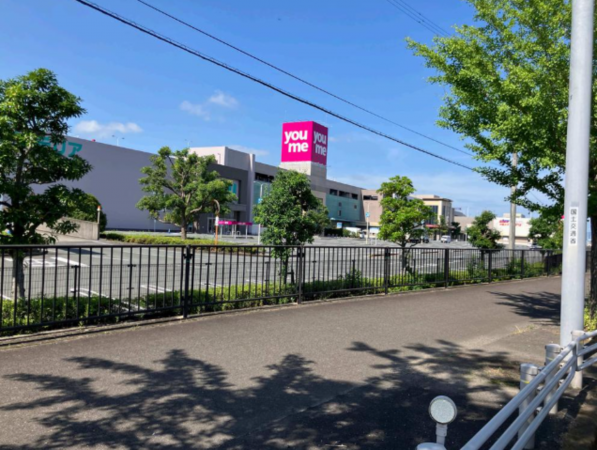 佐賀市兵庫町、新築一戸建てのショッピングセンター画像です