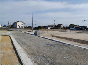 佐賀市金立町、土地の前面道路を含む現地写真画像です