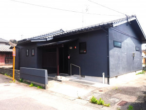 佐賀市高木瀬西、中古一戸建ての外観画像です
