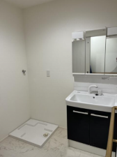 佐賀市高木瀬西、中古一戸建ての洗面画像です