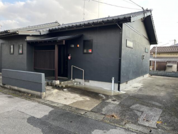 佐賀市高木瀬西、中古一戸建ての外観画像です