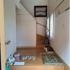 佐賀市大和町、収益物件/店舗付住宅の玄関画像です