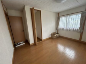 佐賀市大和町、収益物件/店舗付住宅の内装画像です