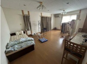 佐賀市大和町、収益物件/店舗付住宅の内装画像です