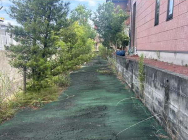 佐賀市大和町、収益物件/店舗付住宅の外観画像です