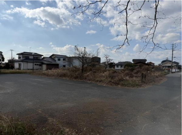 佐賀市鍋島町、土地の前面道路を含む現地写真画像です