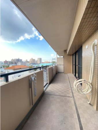 佐賀市兵庫北、中古マンションのバルコニー画像です