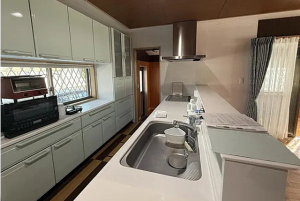 佐賀市鍋島、中古一戸建てのキッチン画像です