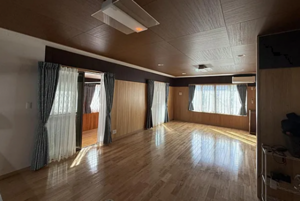 佐賀市鍋島、中古一戸建ての内装画像です