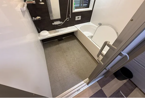 佐賀市鍋島、中古一戸建ての風呂画像です