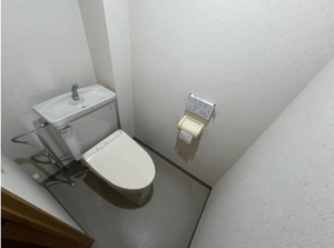 佐賀市神園、中古マンションのトイレ画像です