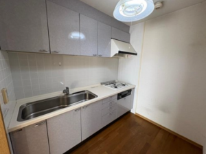 佐賀市神園、中古マンションのキッチン画像です