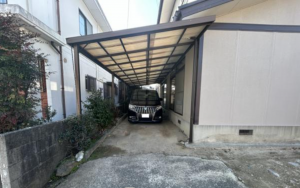 佐賀市大和町、中古一戸建ての駐車場画像です