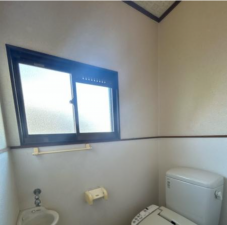 佐賀市大和町、中古一戸建てのトイレ画像です