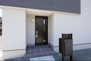 佐賀市大和町、新築一戸建ての玄関画像です