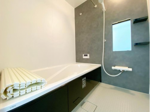 佐賀市若楠、新築一戸建ての風呂画像です