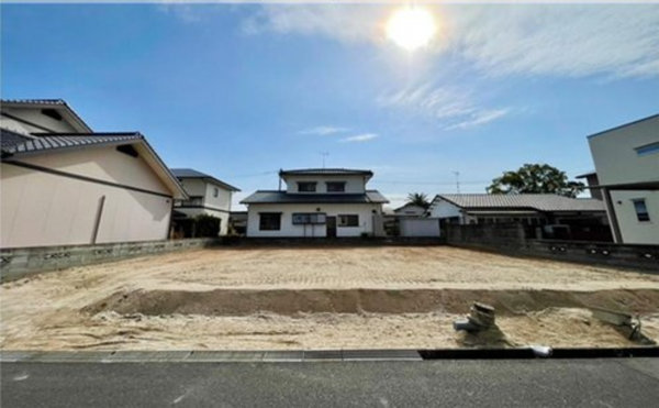 佐賀市若楠、新築一戸建ての外観画像です