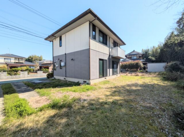 佐賀市金立町、中古一戸建ての外観画像です