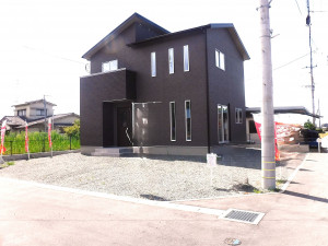 佐賀市鍋島町、新築一戸建ての外観画像です
