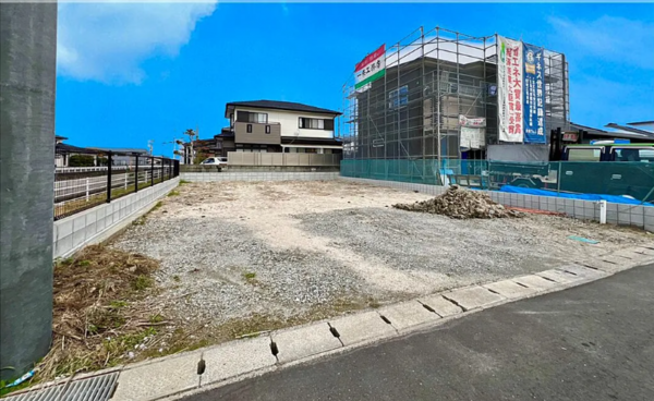 佐賀市鍋島町、新築一戸建ての外観画像です