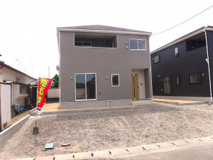 佐賀市高木瀬西、新築一戸建ての外観画像です