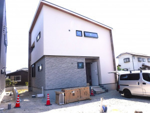 佐賀市高木瀬西、新築一戸建ての画像です