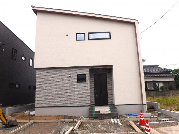 佐賀市高木瀬西、新築一戸建ての画像です