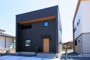 佐賀市高木瀬西、新築一戸建ての外観画像です