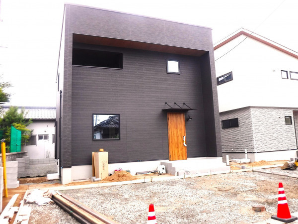佐賀市高木瀬西、新築一戸建ての画像です