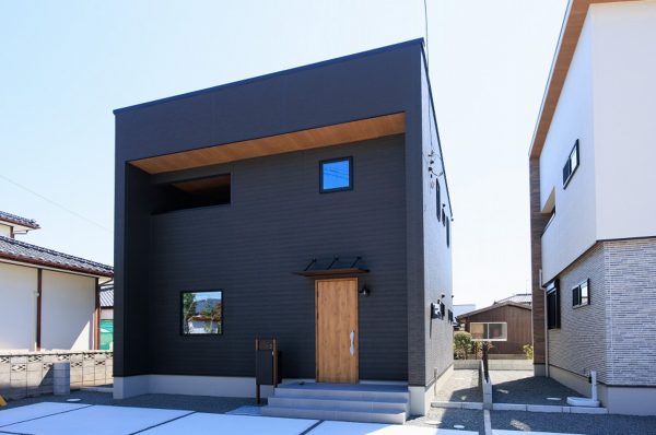 佐賀市高木瀬西、新築一戸建ての外観画像です