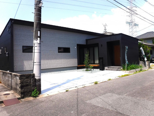 佐賀市高木瀬西、新築一戸建ての画像です